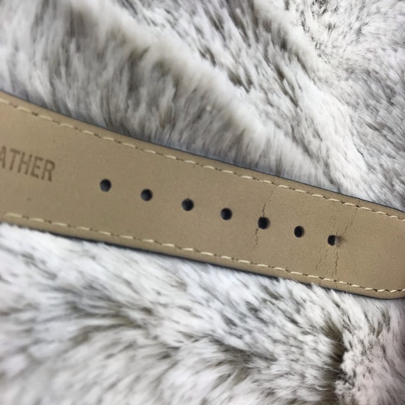 [Dooney & Bourke] Black Leather & Crystal Watch - Picture 7 of 8